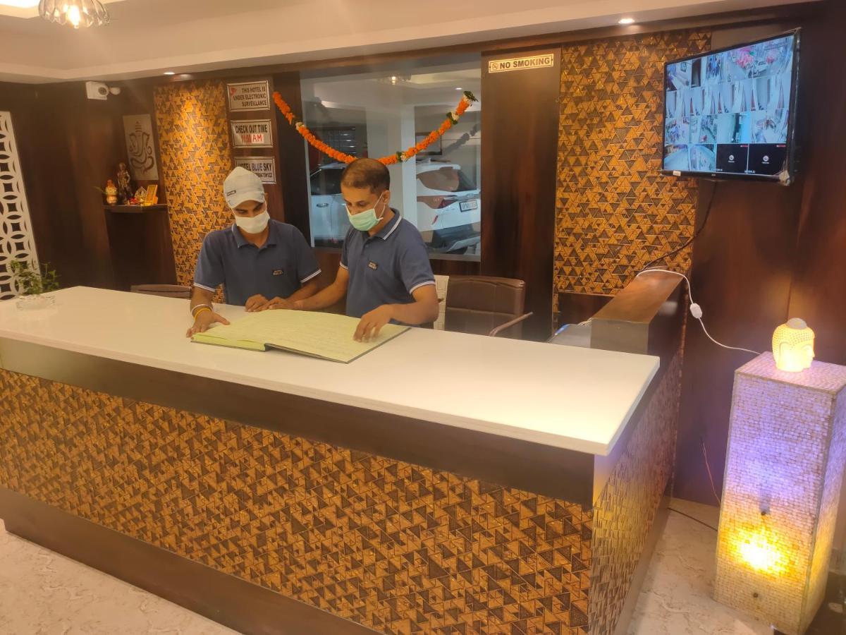 Hotel Blue Sky Haridwar Bagian luar foto
