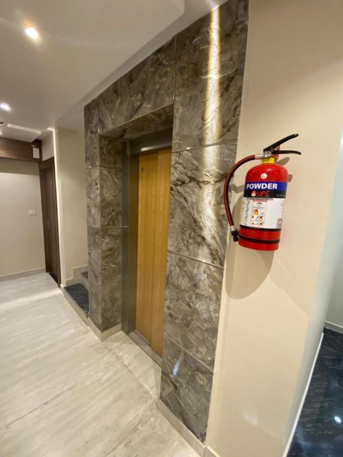 Hotel Blue Sky Haridwar Bagian luar foto